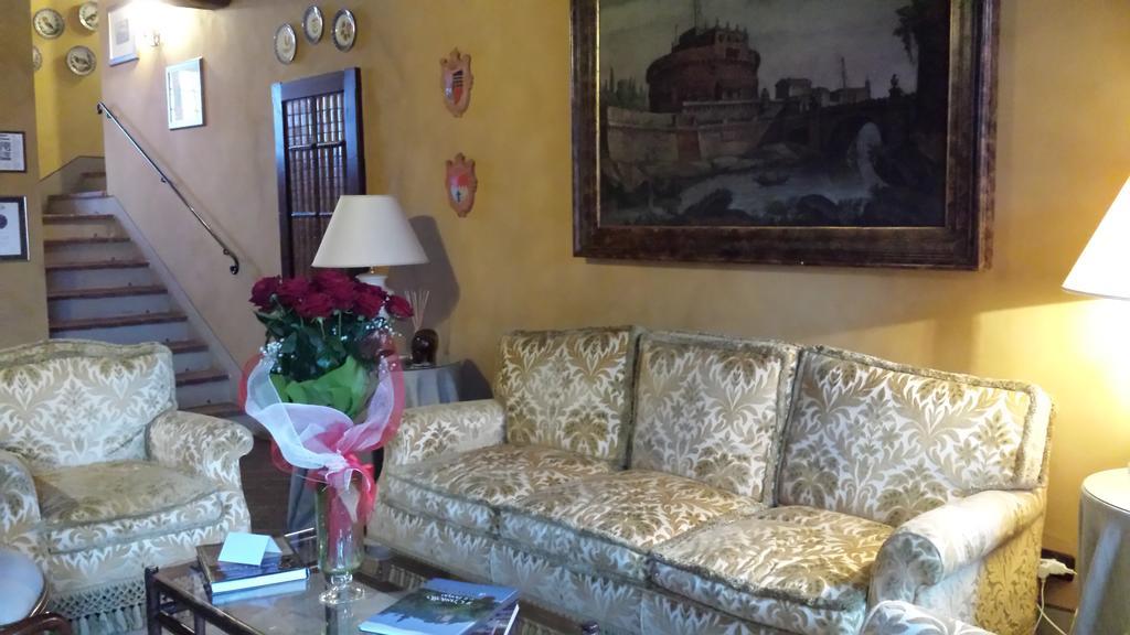 Hotel Torre Di San Martino Gazzola Di Rivalta Exterior foto